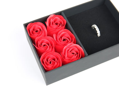 BloomingBox – Örökrózsa díszdoboz gyűrűvel - Blooming Heaven